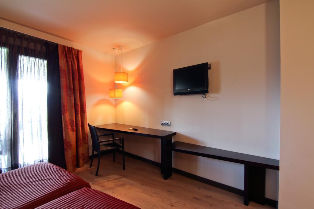 Dolcet L'Hotel Alás Exteriör bild